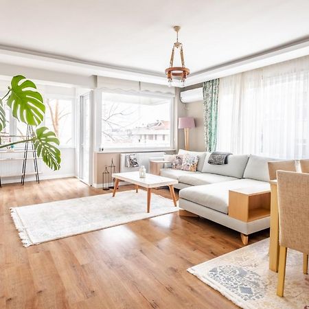 Vibrant Flat With Balcony In Maltepe Appartamento Provincia di Provincia di Istanbul Esterno foto